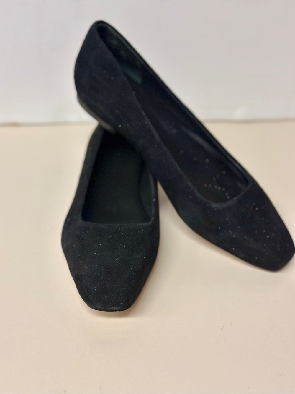 Vince - Vero Cuoio - Black Suede Flats Women’s EU 38 US 7.5